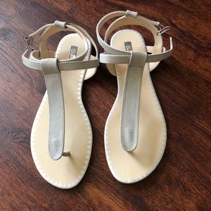 ⚡️FLASH SALE⚡️ Silver Sandals